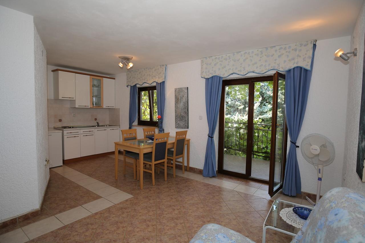 Apartments Coki Фунтана Екстериор снимка