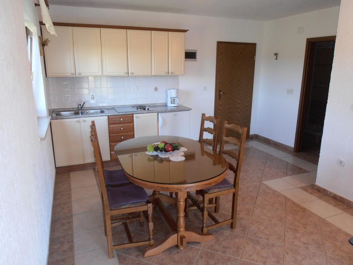 Apartments Coki Фунтана Екстериор снимка