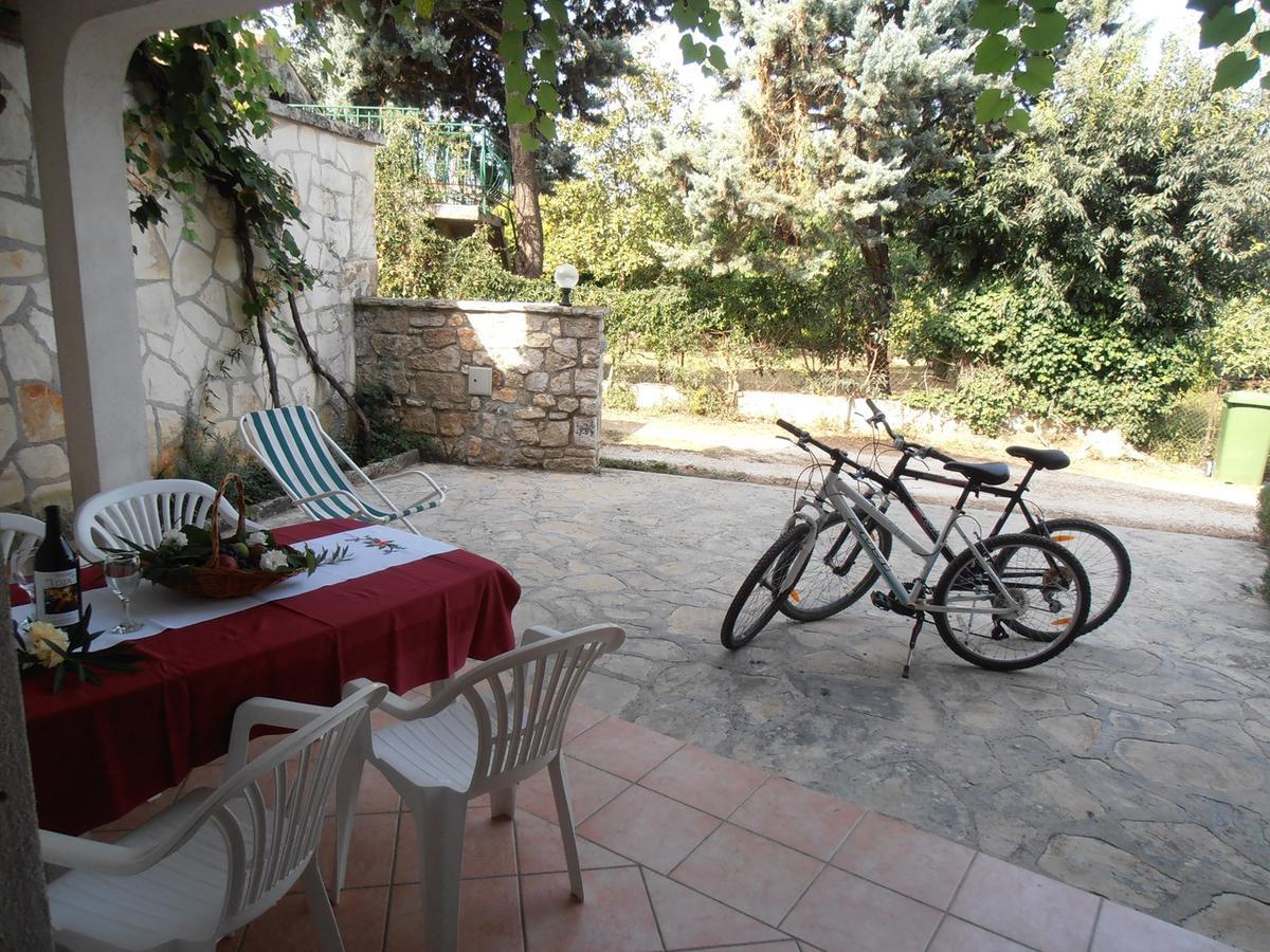 Apartments Coki Фунтана Екстериор снимка